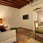Leone Marciano Venice Apartment Independent&private entrance