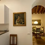 Leone Marciano Venice Apartment Independent&private entrance